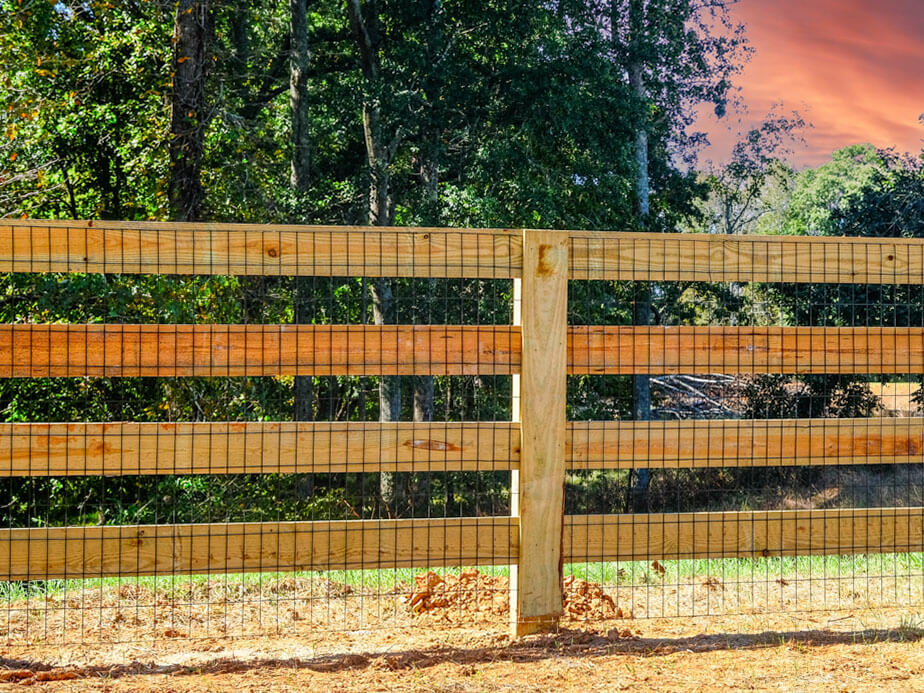 Farm Fence Contractor in Central Maryland