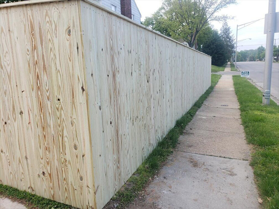 Timonium Maryland wood privacy fencing